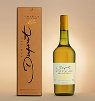 Bottle with box: Calvados Vieille Reserve