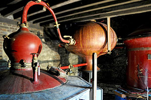 Traditional Calvados alambic Traditional Calvados alambic
