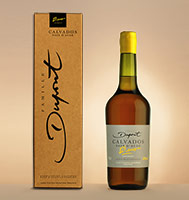 Bottle with box: Calvados 50 years unreduced Bottle with box: Calvados 50 years unreduced