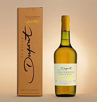 Bottle with box: Calvados Hors d'Age